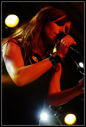 2004-02-14 - The Cardigans at P3 Popstad 2004, Jönköping