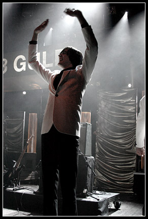 2004-01-23 - The Hives at Stora Teatern, Göteborg