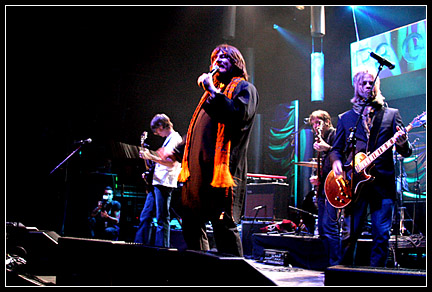 2004-01-23 - The Soundtrack Of Our Lives från Stora Teatern, Göteborg