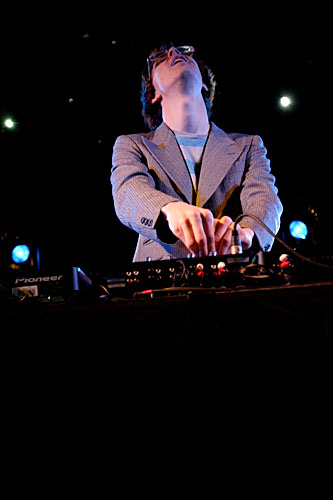 2004-06-17 - Erlend Öye at Hultsfred, Hultsfred