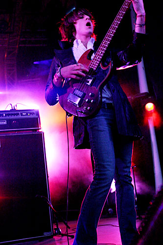 2004-07-30 - Kings Of Leon at Storsjöyran, Östersund