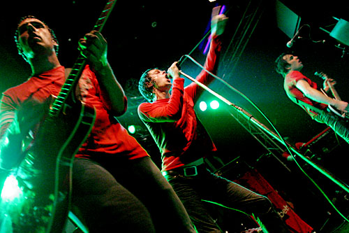 2004-10-02 - The (International) Noise Conspiracy från Sticky Fingers, Göteborg