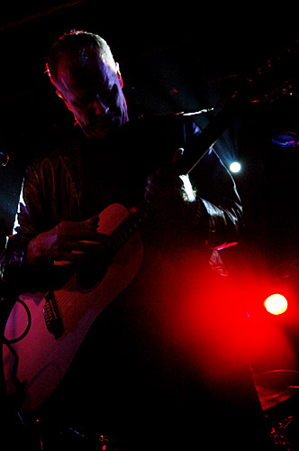 2004-11-03 - Terry Lee Hale at Debaser Slussen, Stockholm