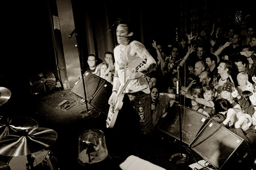 2005-01-28 - Backyard Babies at Sticky Fingers, Göteborg