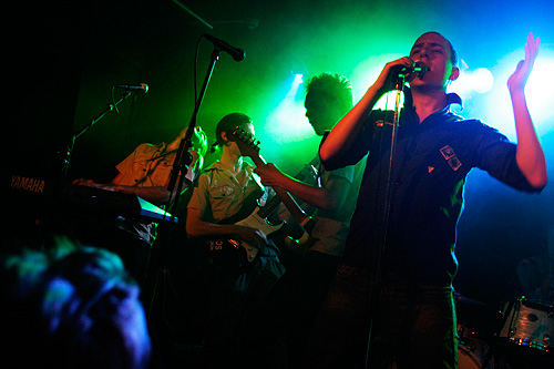 2005-08-17 - Dapony Bros at Sticky Fingers, Göteborg
