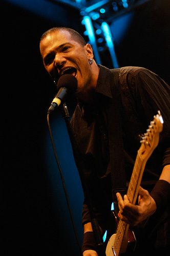2005-08-23 - Danko Jones från Malmöfestivalen, Malmö