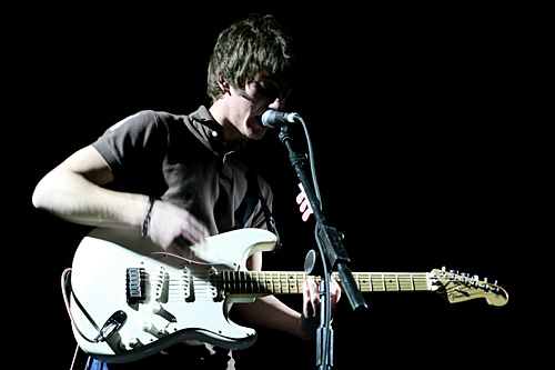 2005-12-08 - Arctic Monkeys at Arenan, Stockholm