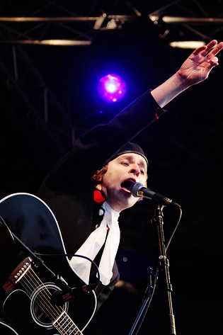 2006-05-25 - Henrik Berggren at Popaganda, Stockholm