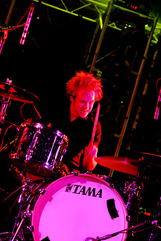 2006-07-28 - Mando Diao at Storsjöyran, Östersund
