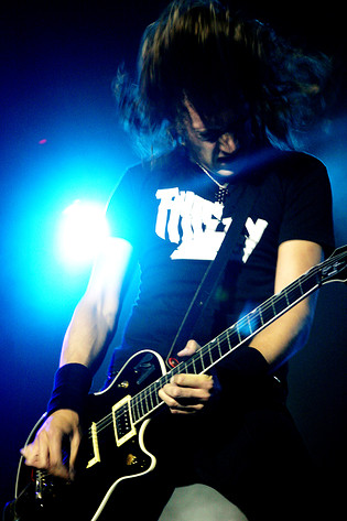 2004-07-30 - The Darkness at Storsjöyran, Östersund