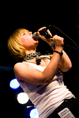 2007-06-16 - The Bombettes at Hultsfredsfestivalen, Hultsfred