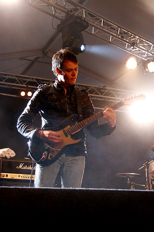 2007-06-26 - The Twang at Hovefestivalen, Arendal