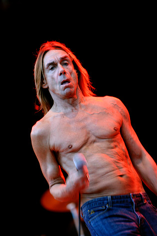 2007-06-30 - Iggy & The Stooges från Peace & Love, Borlänge