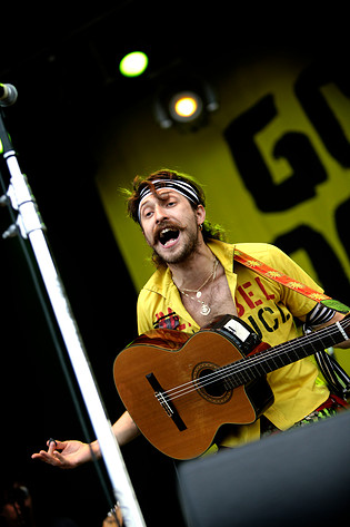 2007-07-01 - Gogol Bordello at Pier Pressure, Göteborg