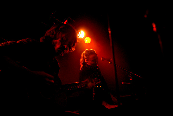 2007-10-24 - Fanny Risberg with Mattias Bärjed at Debaser Slussen, Stockholm