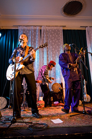 2008-05-01 - Justin Adams & Juldeh Camara at Södra Teatern, Stockholm