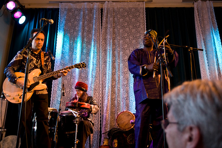 2008-05-01 - Justin Adams & Juldeh Camara at Södra Teatern, Stockholm
