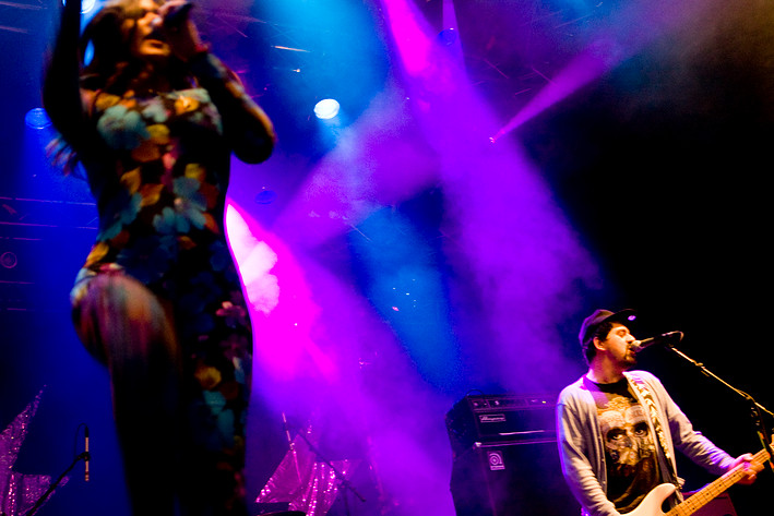 2008-06-26 - CSS at Peace & Love, Borlänge
