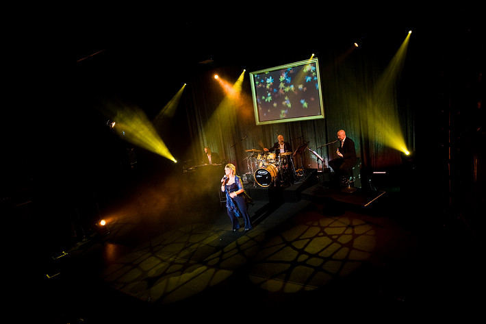 2009-03-11 - Lill-Babs at Vasateatern, Stockholm