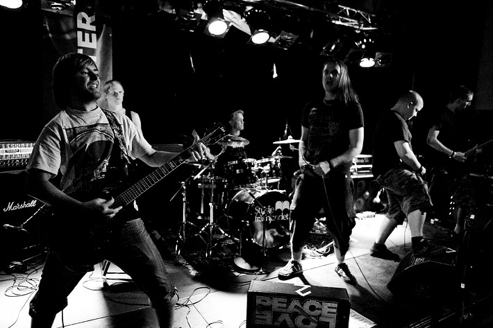 2009-06-26 - Intrive at Peace & Love, Borlänge