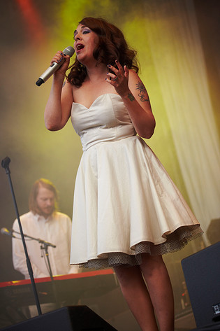 2009-07-04 - Marit Bergman at Sundsvalls gatufest, Sundsvall