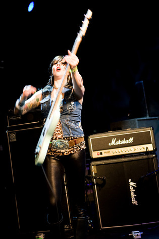 2009-07-11 - Nashville Pussy at Hultsfredsfestivalen, Hultsfred