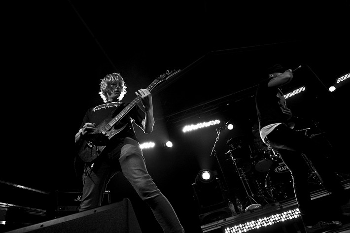 2009-08-01 - News From The Front från Storsjöyran, Östersund