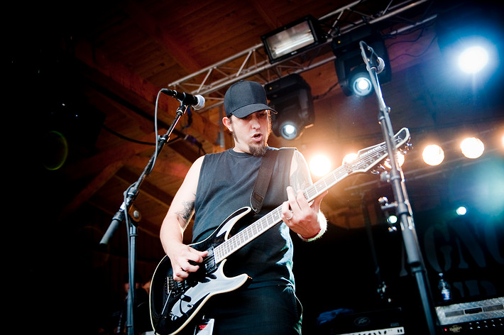 2009-08-01 - Agnostic Front at Emmabodafestivalen, Emmaboda