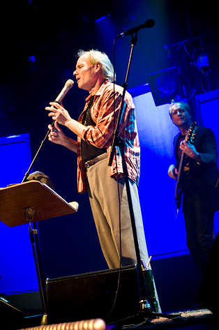 2009-11-26 - Peter Carlsson & Blå Grodorna at Scalateatern, Stockholm