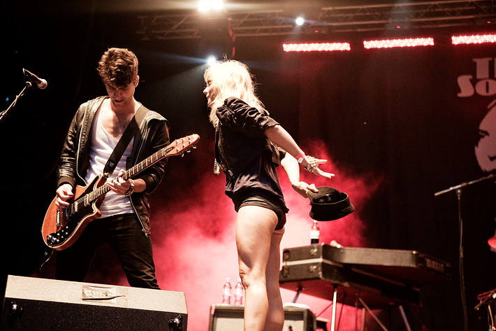 2010-07-30 - The Sounds at Kaos, Mellerud