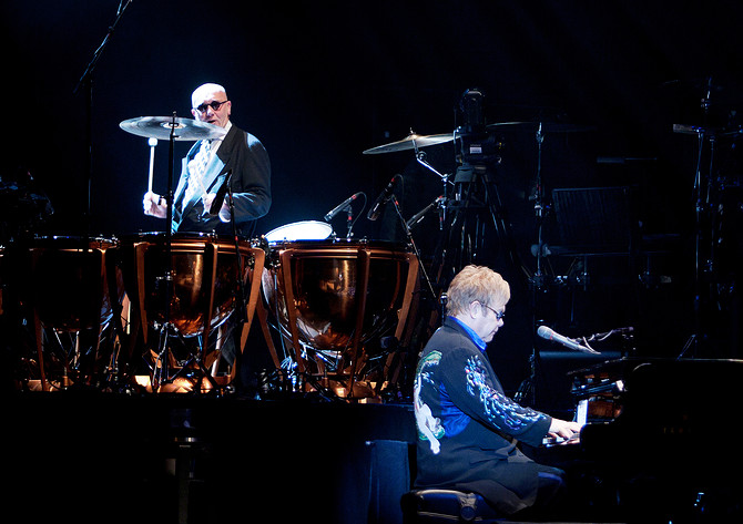 2010-12-04 - Elton John från Scandinavium, Göteborg