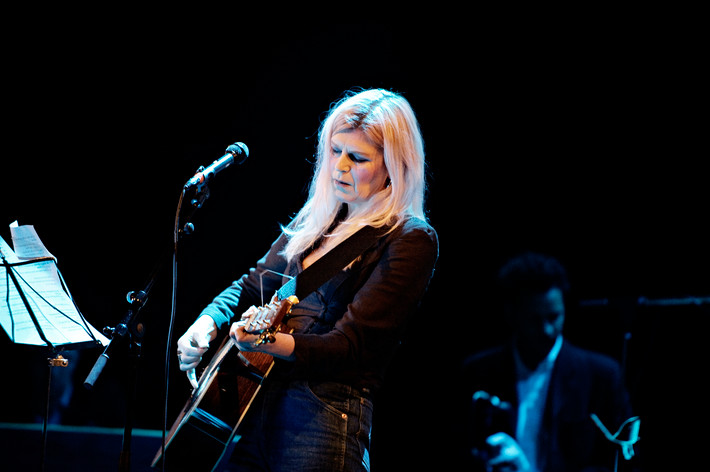 2011-01-24 - Sonja Åkesson tolkad av at Södra Teatern, Stockholm