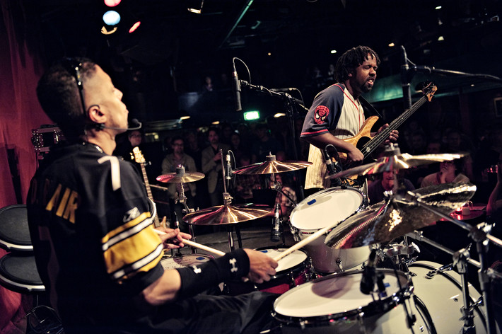 2011-05-02 - Victor Wooten & J.D. Blair från Fasching, Stockholm