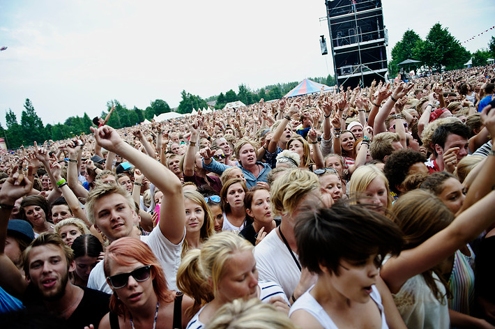 2011-07-01 - The Sounds at Peace & Love, Borlänge