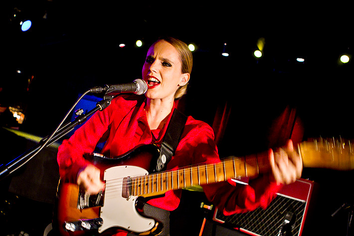 2011-10-10 - Anna Calvi at Nefertiti, Göteborg