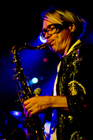2011-10-12 - Jimi Tenor & Tony Allen at Debaser Strand, Stockholm
