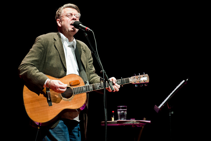 2012-02-08 - Mikael Wiehe at Växjö konserthus, Växjö