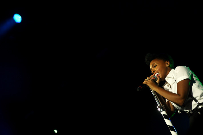 2012-07-05 - Janelle Monae från Roskildefestivalen, Roskilde