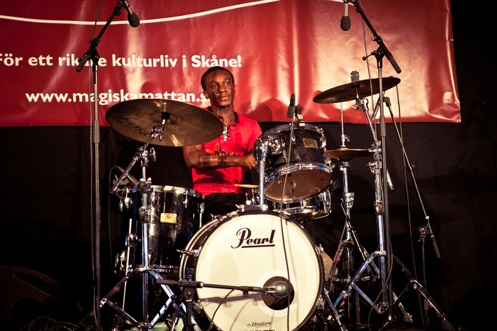 2012-08-20 - Mangobi Family at Malmöfestivalen, Malmö