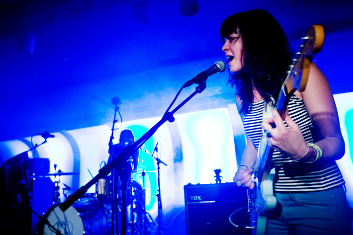 2013-04-06 - The Coathangers at Umeå Open, Umeå