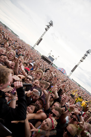 2013-06-28 - Stone Sour från Bråvalla, Norrköping