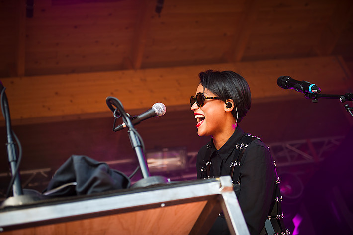2013-07-26 - Icona Pop at Emmabodafestivalen, Emmaboda