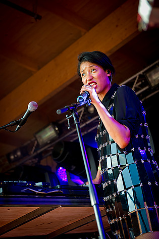 2013-07-26 - Icona Pop at Emmabodafestivalen, Emmaboda
