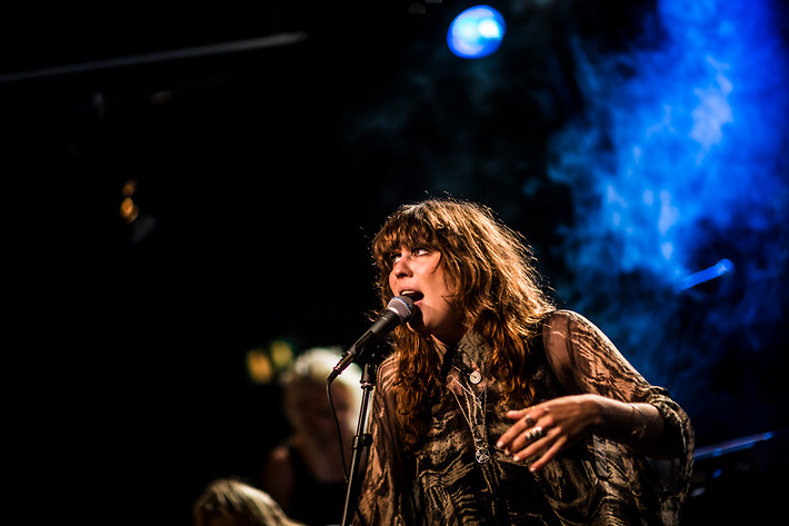 2013-07-26 - Sibille Attar från Storsjöyran, Östersund