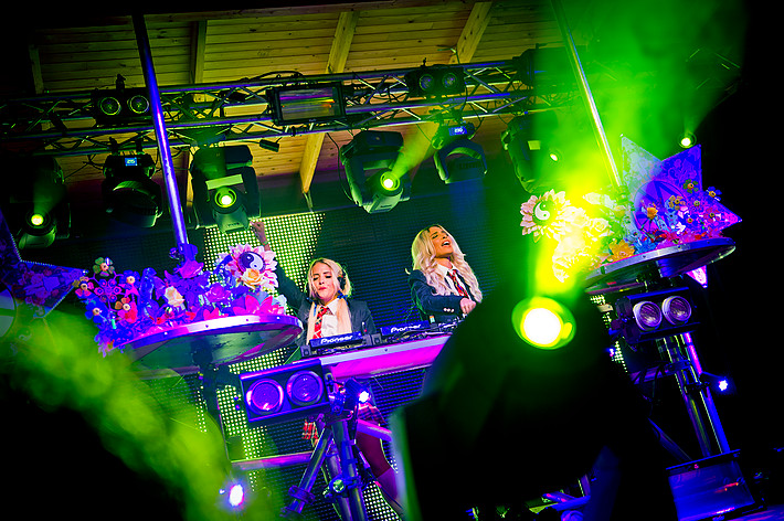 2013-07-27 - Rebecca & Fiona från Emmabodafestivalen, Emmaboda