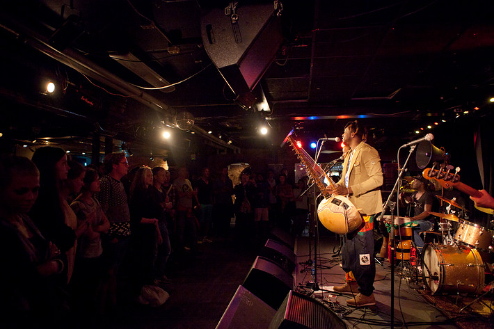 2013-08-08 - Sousou & Maher Cissoko at Way Out West, Göteborg