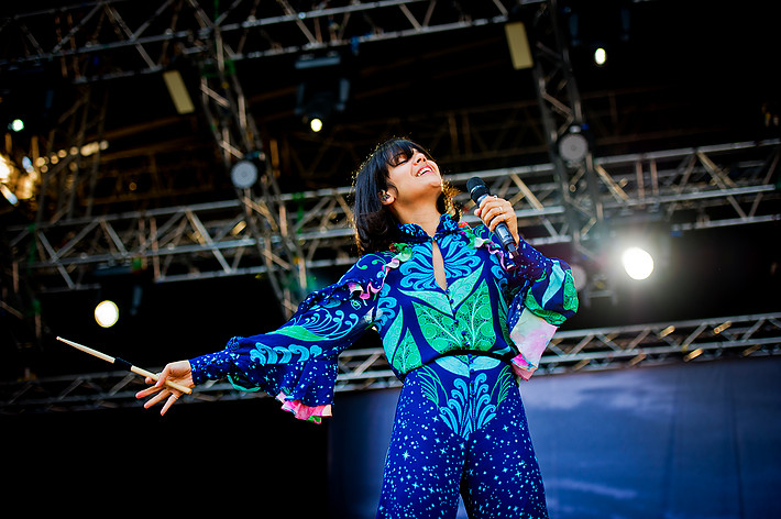 2013-08-09 - Bat For Lashes från Way Out West, Göteborg