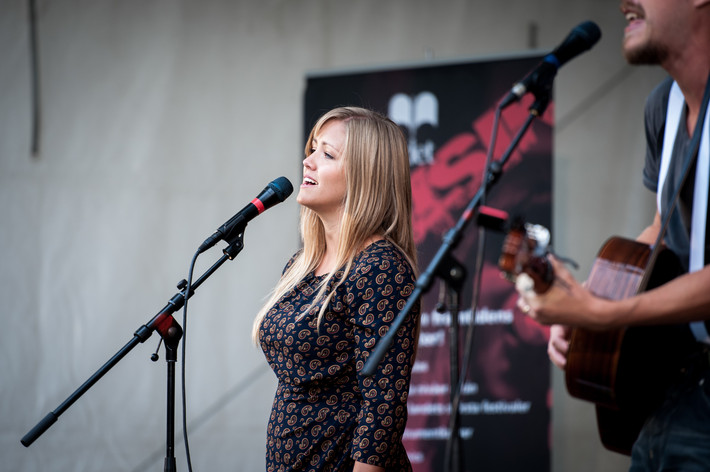 2013-08-31 - Visduon Henrik & Alexandra at Växjö Visfestival, Växjö