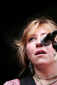 2006-06-17 - Martha Wainwright at Hultsfredsfestivalen, Hultsfred