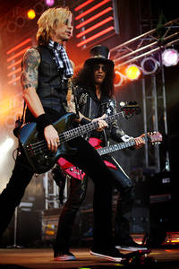 2007-06-14 - Velvet Revolver at Hultsfredsfestivalen, Hultsfred